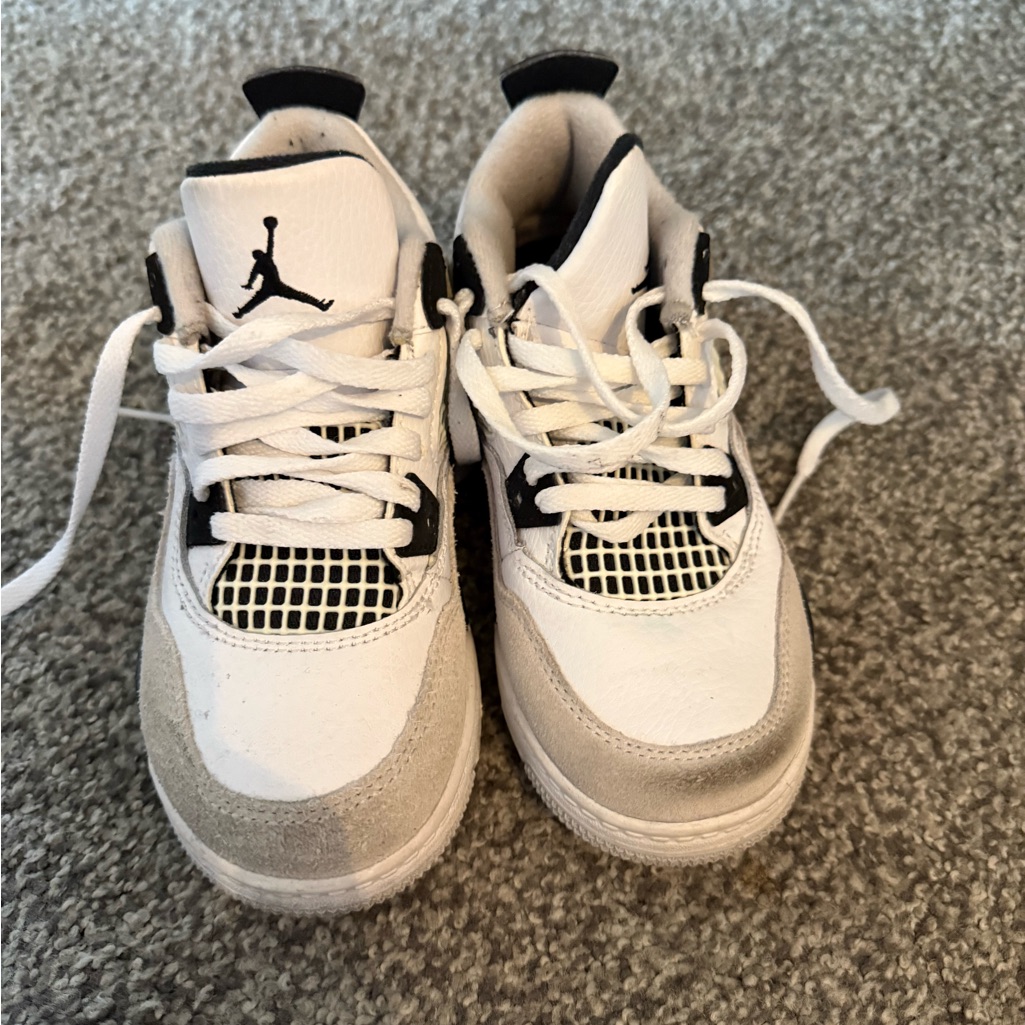Jordan 4  Military White